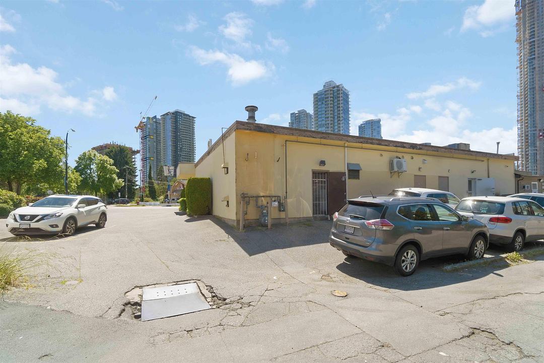 5109 Kingsway, Burnaby, BC