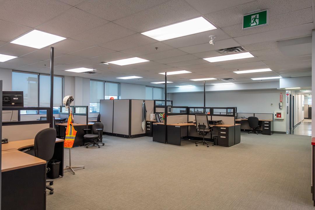 300 - 8001 Weston Rd, Vaughan, ON