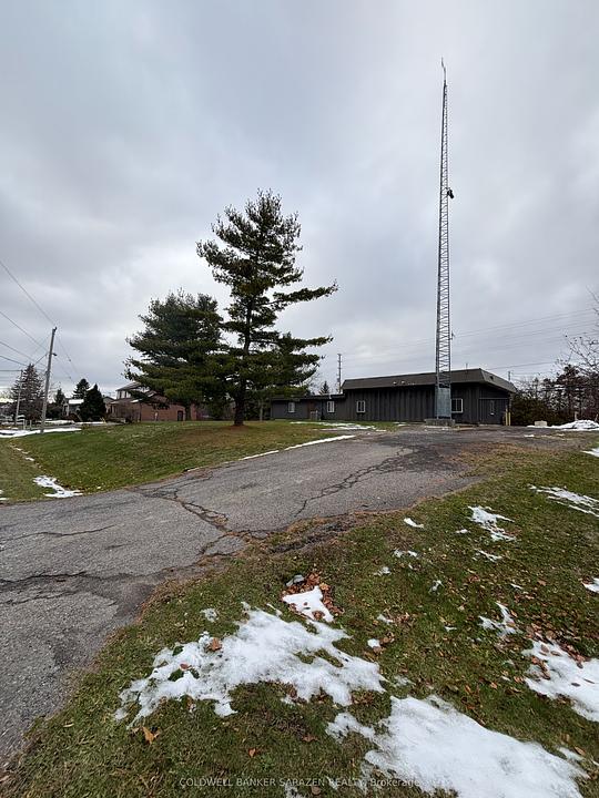 7010 Parkway Road, Ottawa, ON