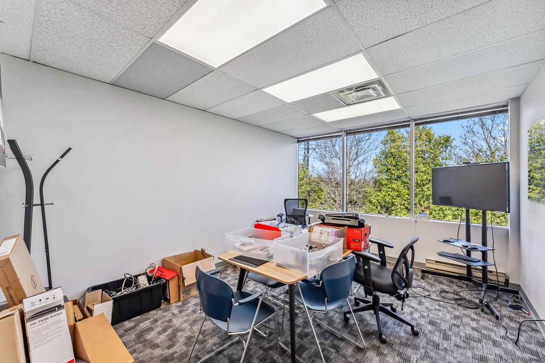 308 Legget Drive, Ottawa, ON