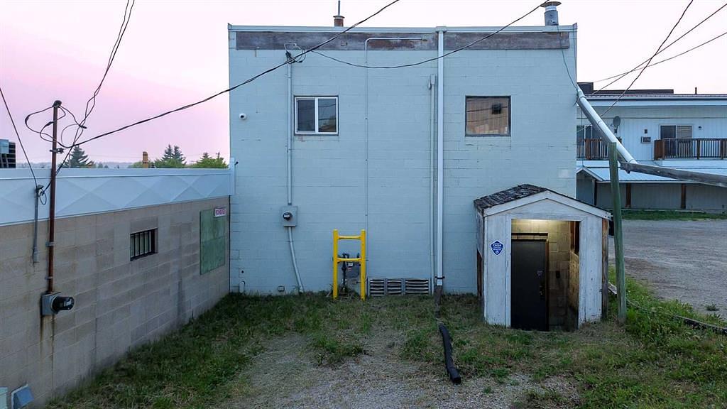 4913 50 Street, Rocky Mountain House, AB
