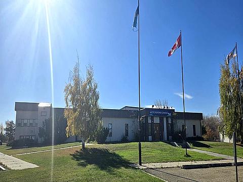 14413 HWY 16A, Vegreville, AB