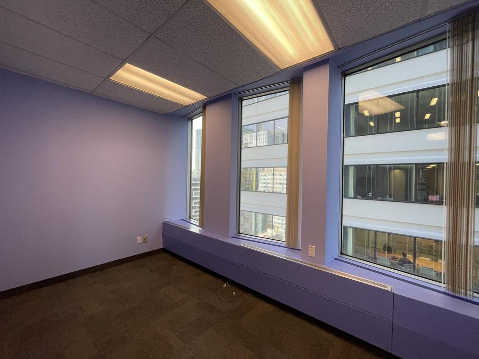 1210 - 605-123 Edward Street, Toronto, ON