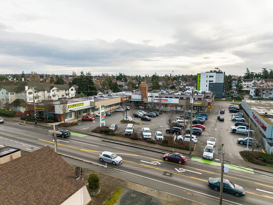 2929 Tillicum Road, Victoria, BC