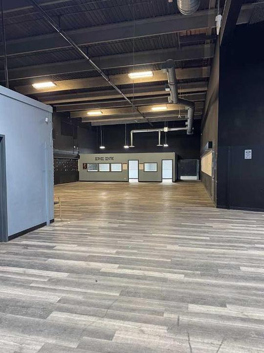 6 - 1411 33 Street Northeast, Calgary, AB