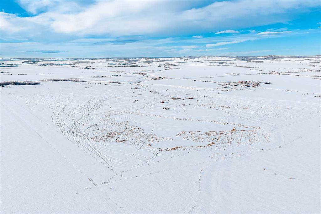 PT. NW-19-73-4-W6 734 Township, Sexsmith, AB