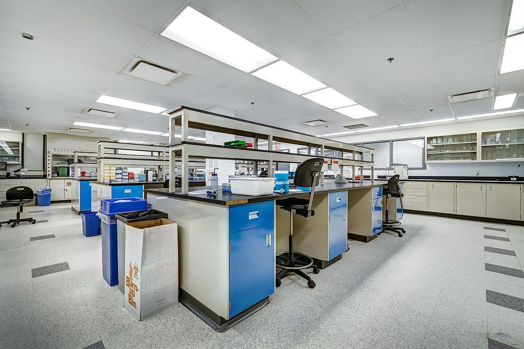 2nd floor - 3885 Boulevard Industriel, Laval, QC