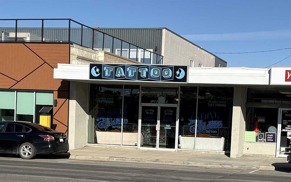 911 3 Avenue South, Lethbridge, AB