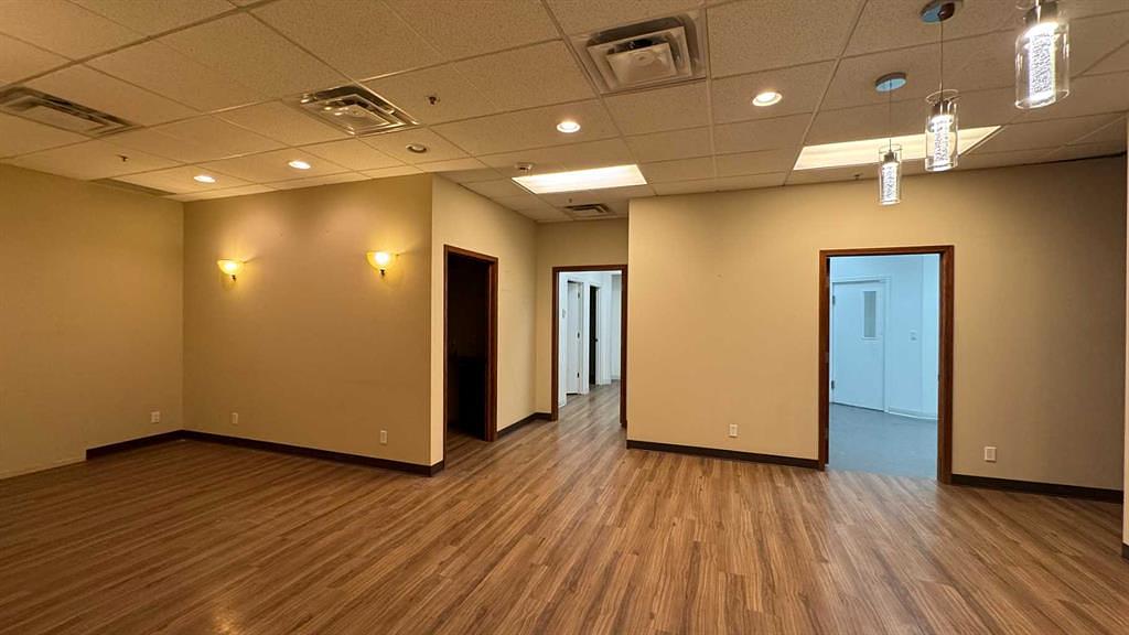 28 - 2500 4 Street Southwest, Calgary, AB