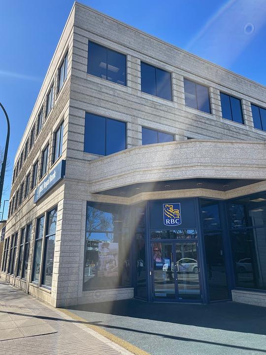 303 - 410 7 St S, Lethbridge, AB
