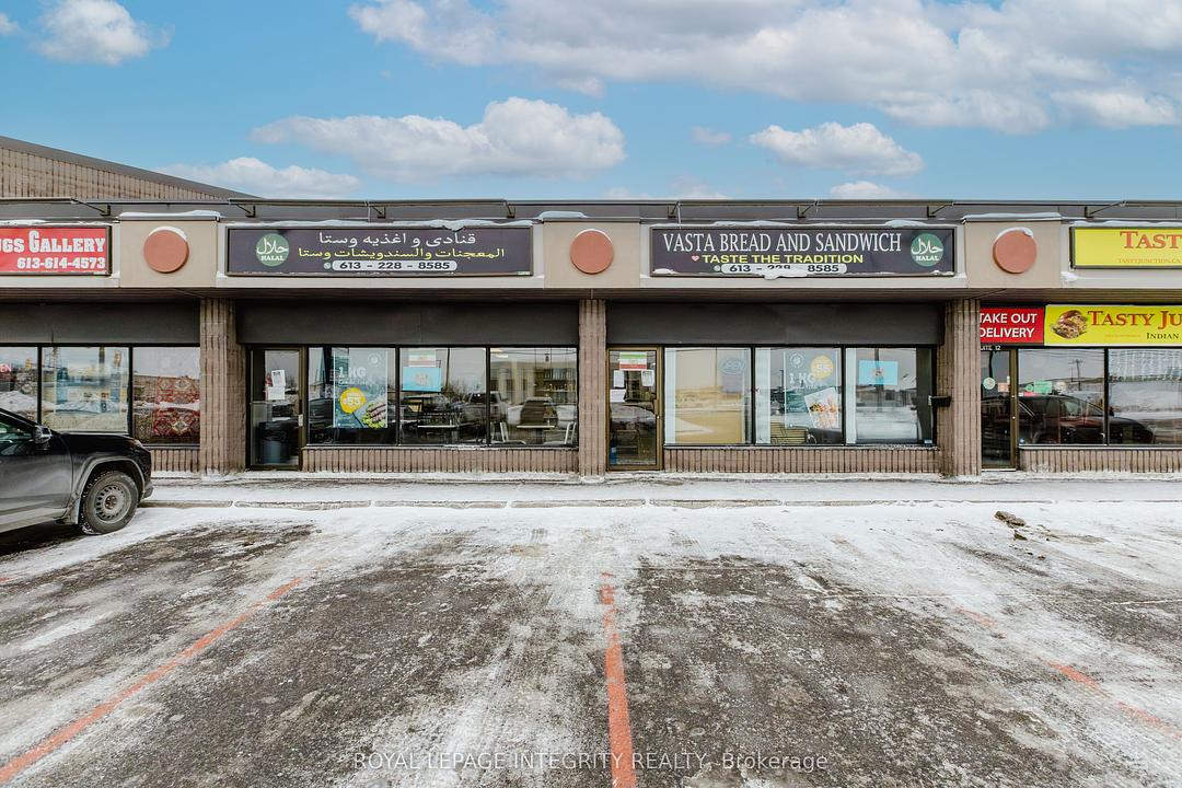 11 - 1950 Merivale Road, Ottawa, ON