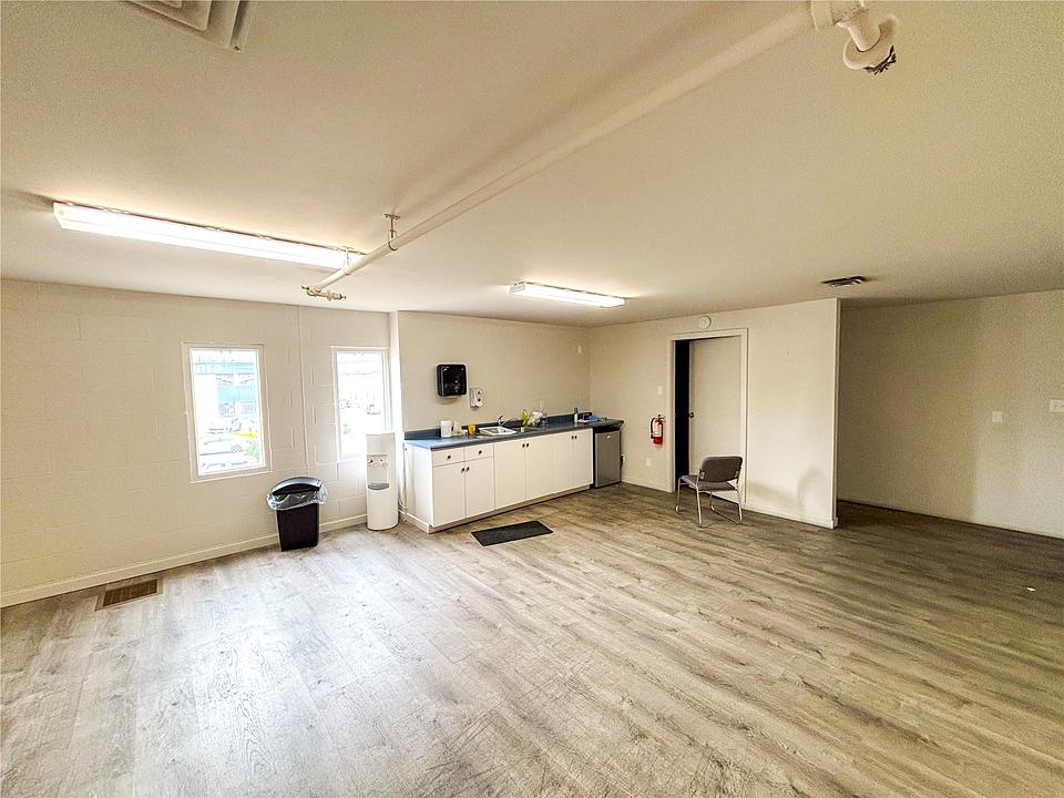 1021 Waddington Drive, Vernon, BC