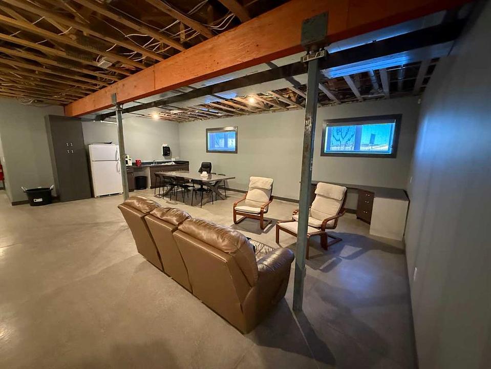 1340 Veteran's Street, Pincher Creek, AB