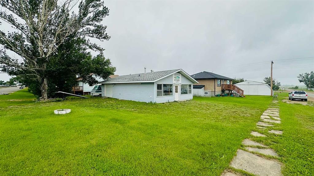 103 1 Street West, Munson, AB