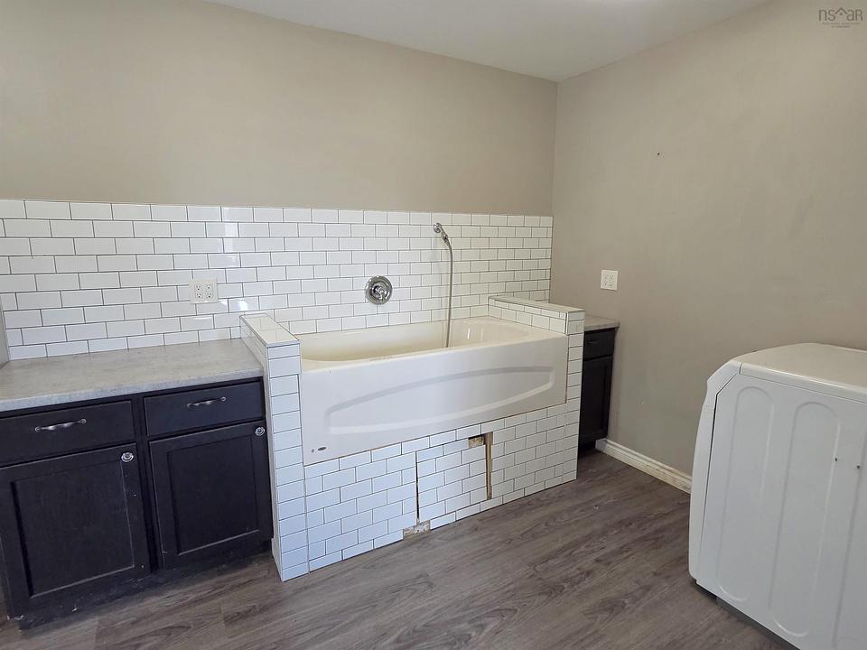 128 Beach Road, Shelburne, NS