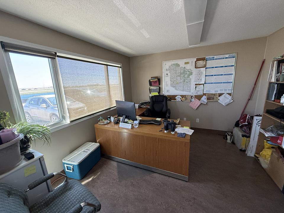 111 1 Avenue South, Vauxhall, AB