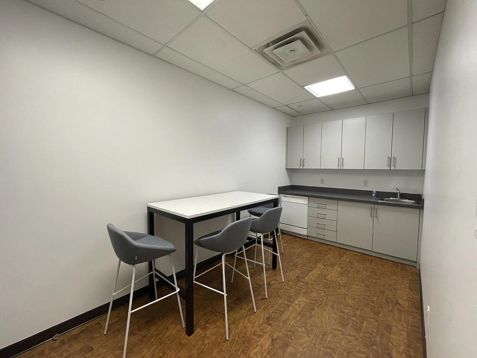 500 - 56 Temperance Street, Toronto, ON