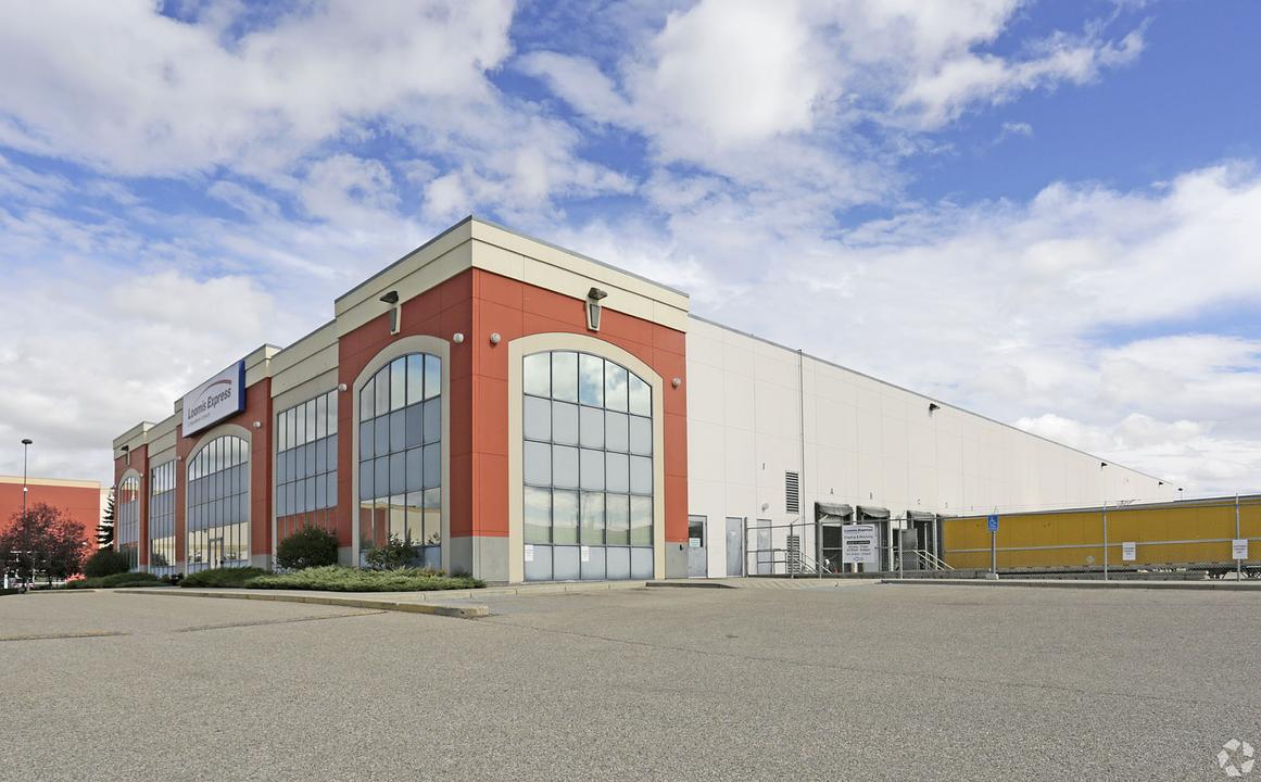 3000 15 Street Northeast, Calgary, AB
