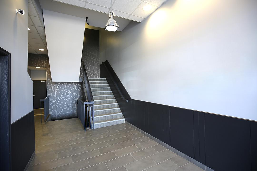 1725 10 Avenue Southwest, Calgary, AB