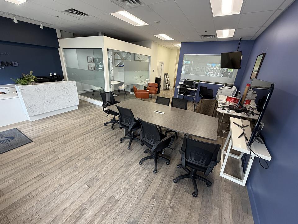 8188 Granville Street, Vancouver, BC