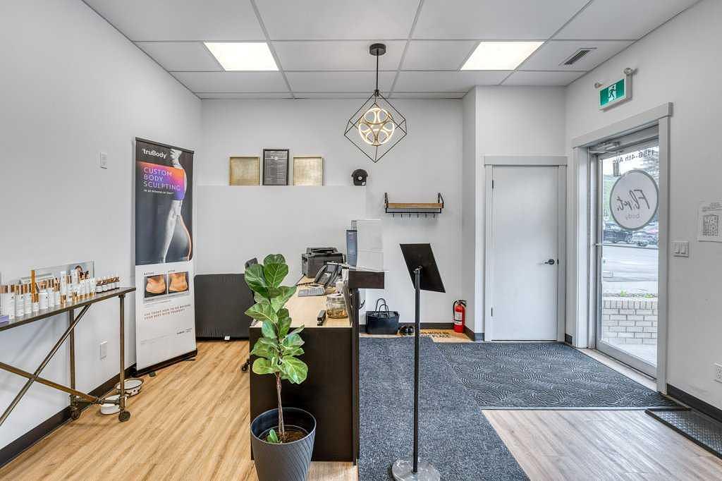 115b 4 Avenue West, Cochrane, AB