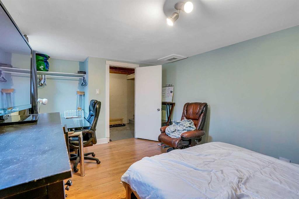 434 Meredith Road Northeast, Calgary, AB