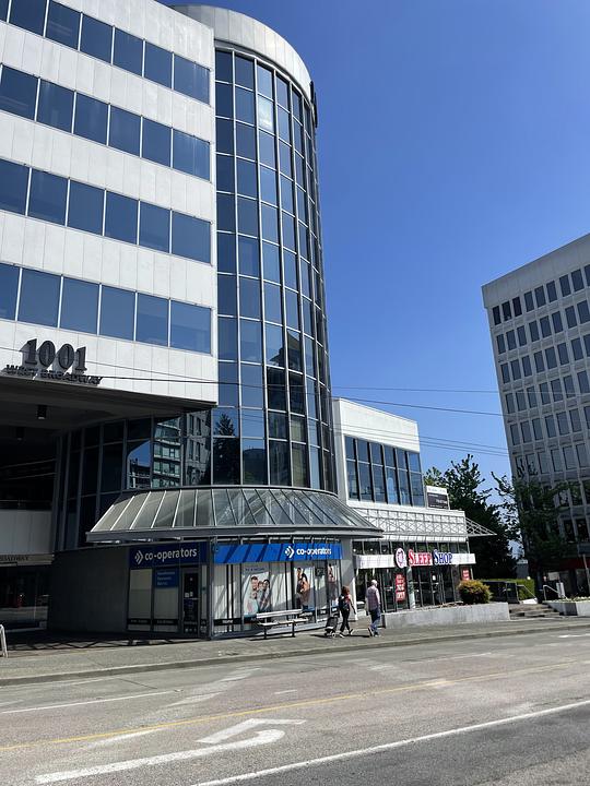 103 - 1001 West Broadway, Vancouver, BC