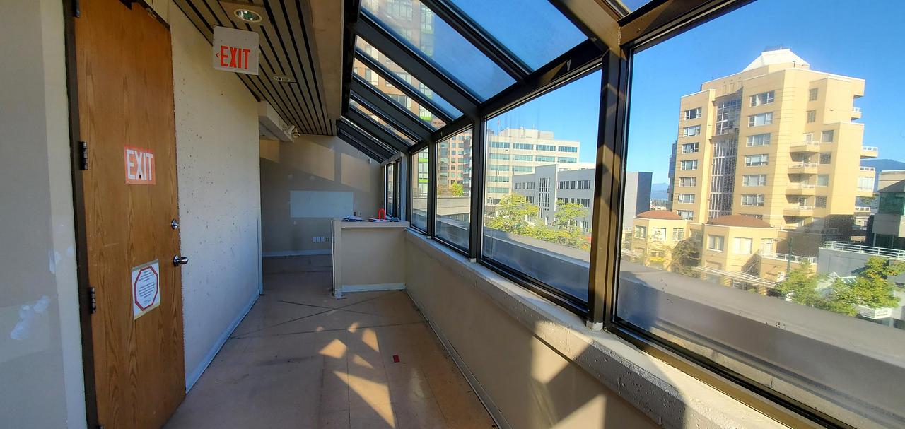 400 - 1212 West Broadway, Vancouver, BC