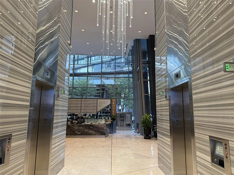 1100 - 745 Thurlow Street, Vancouver, BC
