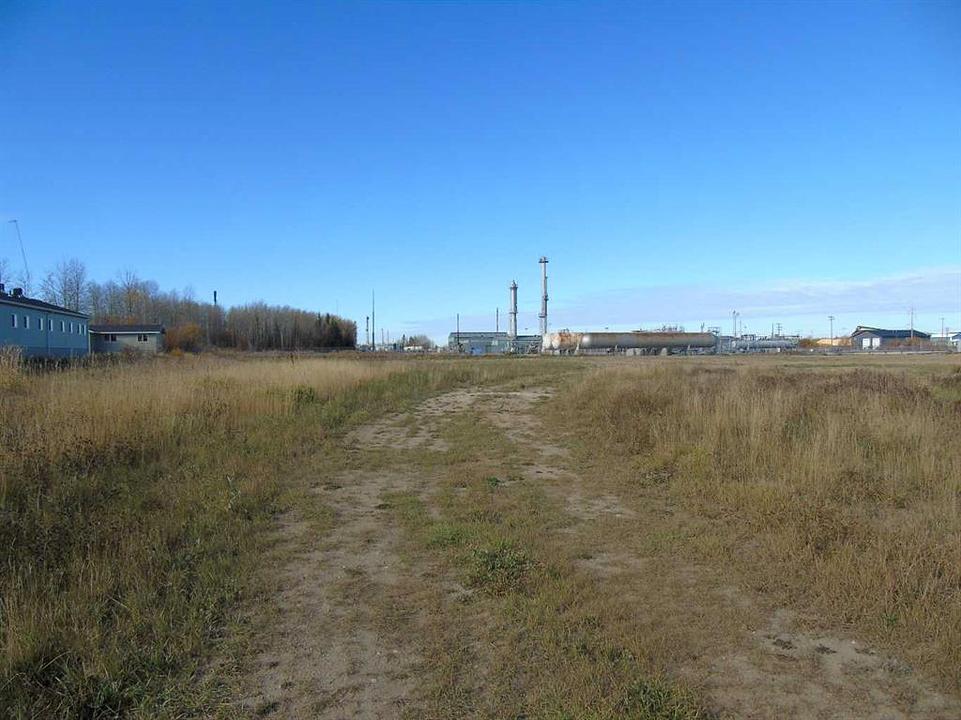 West Mitsue Ind Road, Slave Lake, AB