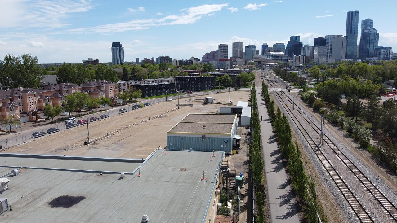 8810 106A Avenue Northwest, Edmonton, AB