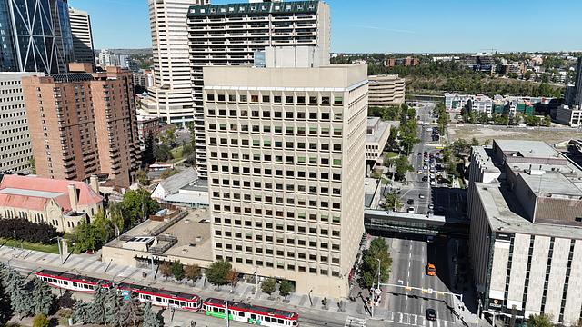 615 Macleod Trail Southeast, Calgary, AB