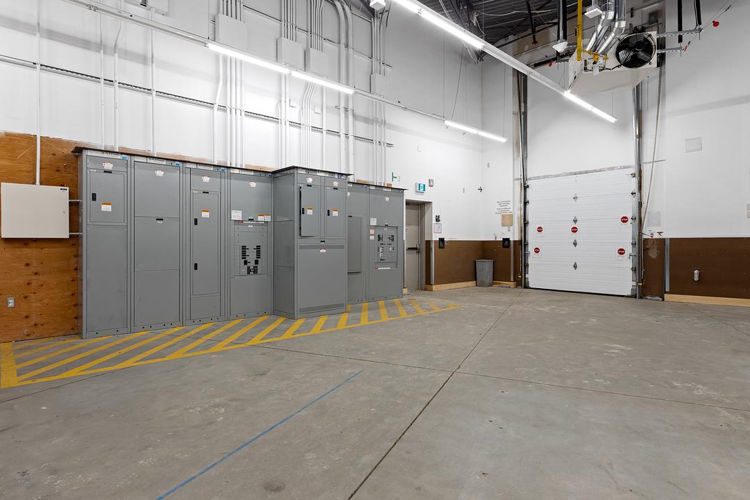 610 Industrial Avenue, Ottawa, ON
