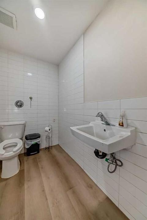 1829 54 Street Southeast, Calgary, AB