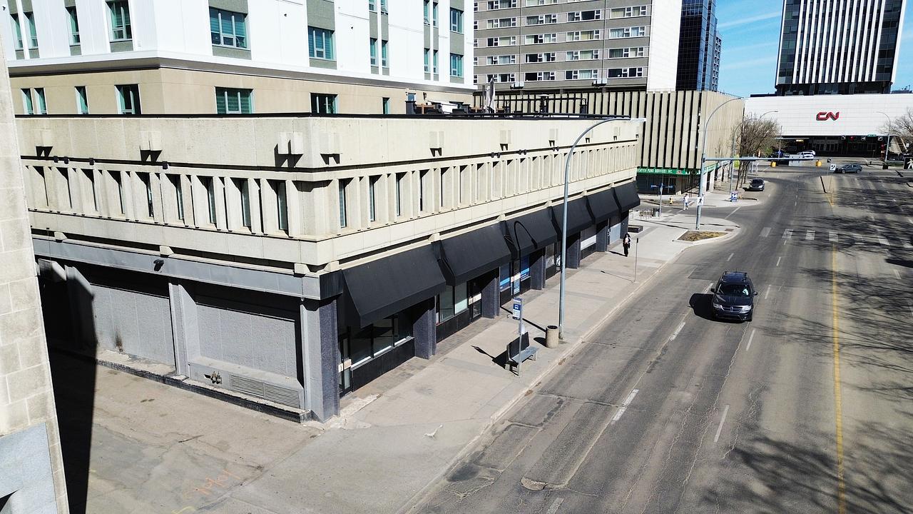 10015 103 Avenue Northwest, Edmonton, AB