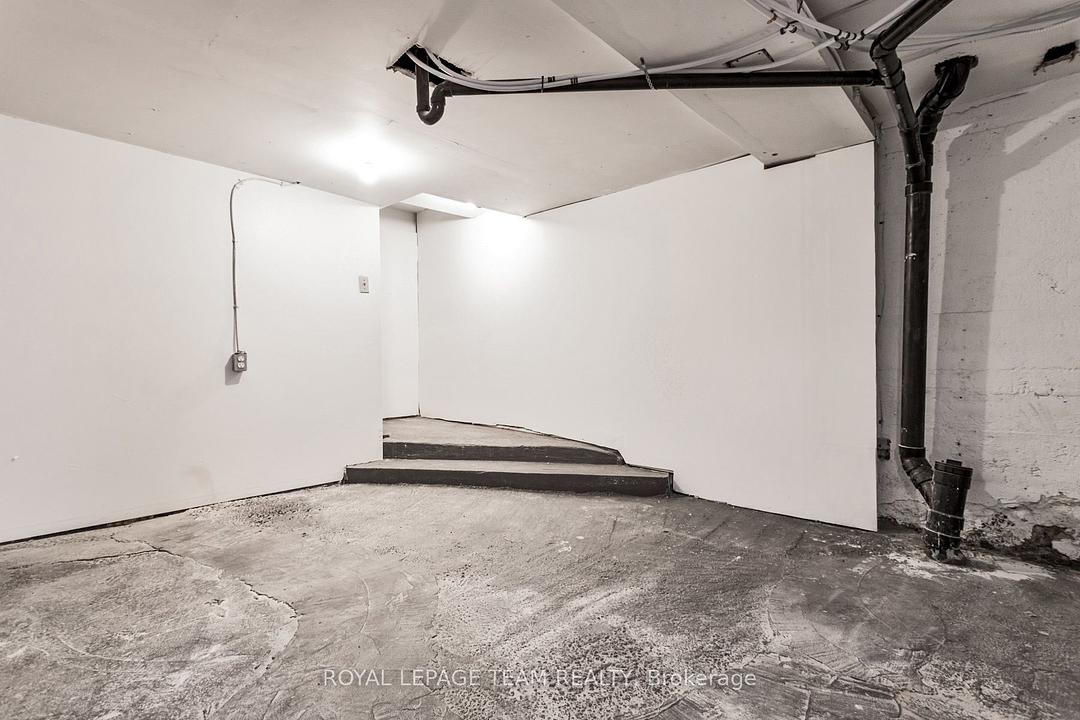 790 Bronson Avenue, Ottawa, ON