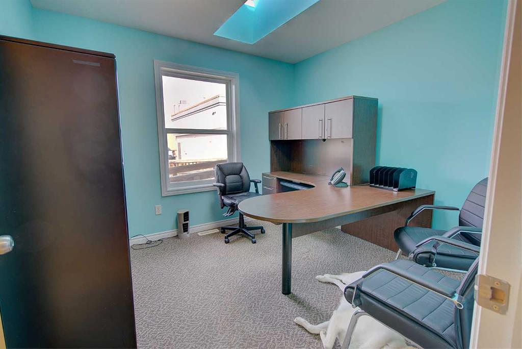 4610 48 Avenue, Red Deer, AB
