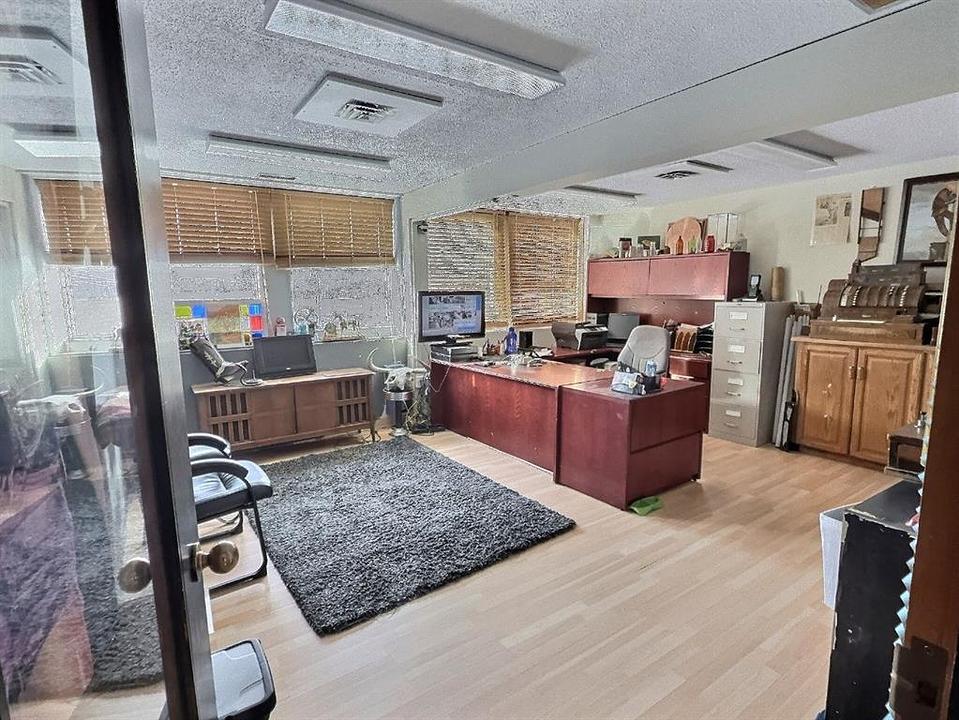 4804 50 Street, Ponoka, AB