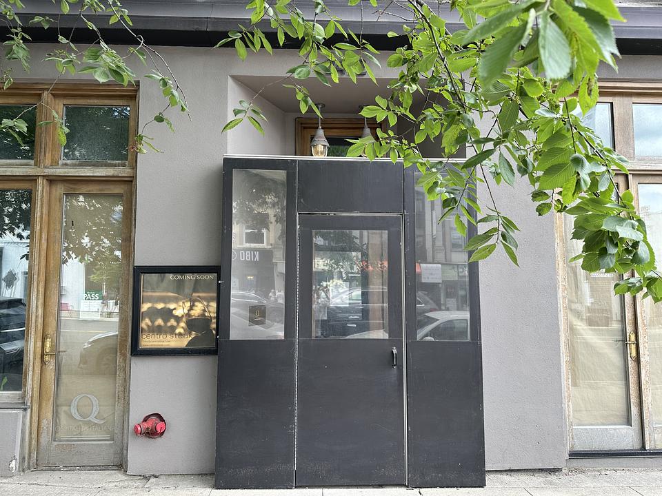 2472 Yonge Street, Toronto, ON