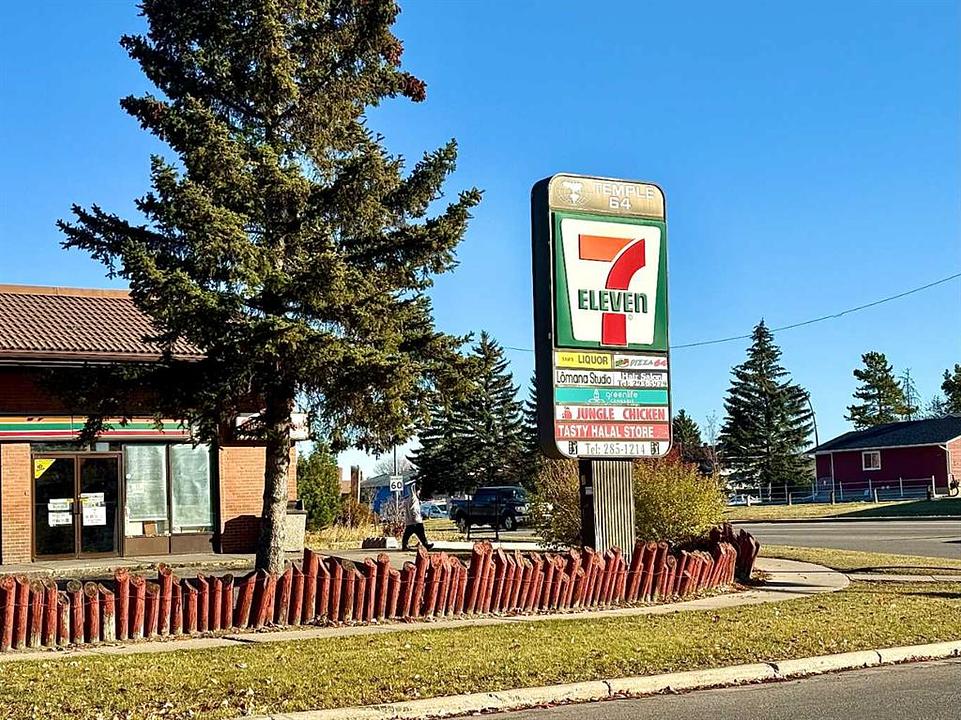 18 - 3304 64 Street Northeast, Calgary, AB