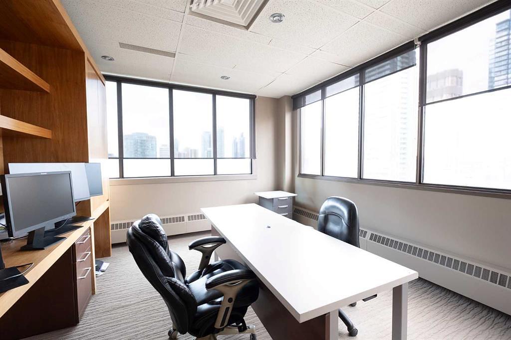 820 - 602 12 Avenue Southwest, Calgary, AB