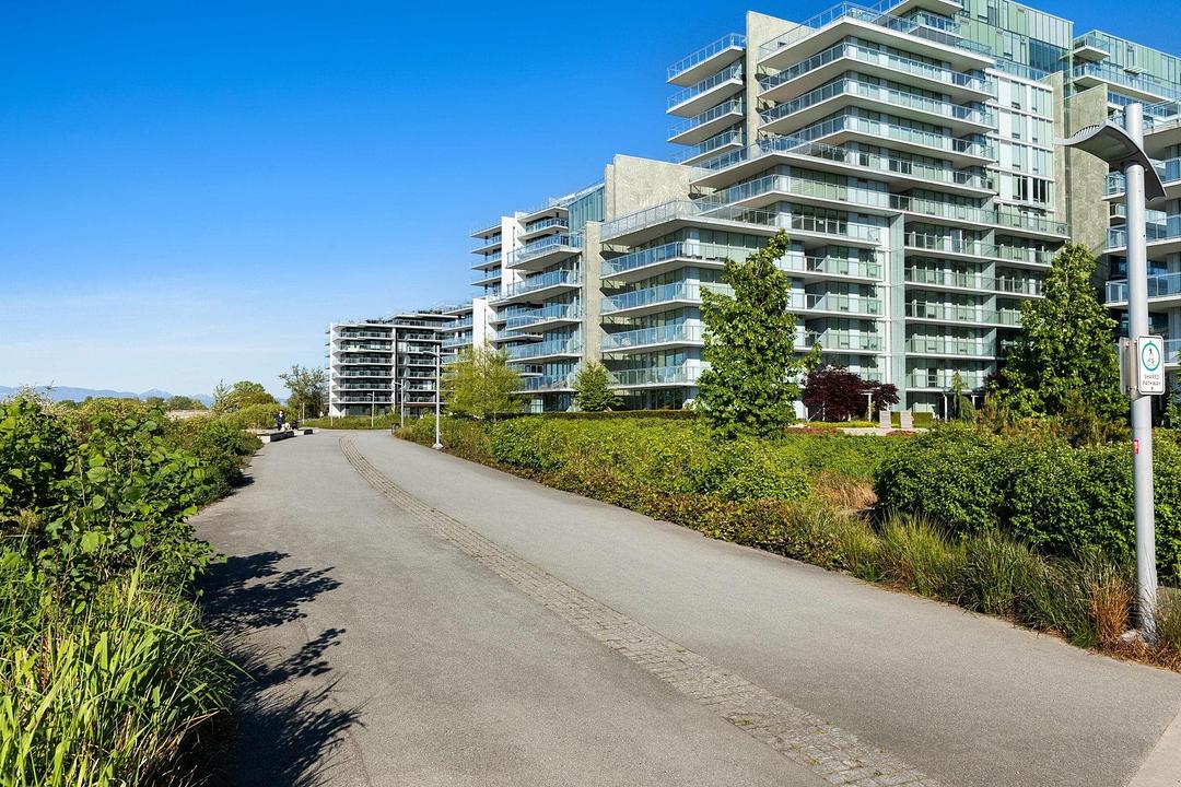 380 - 6628 River Road, Richmond, BC