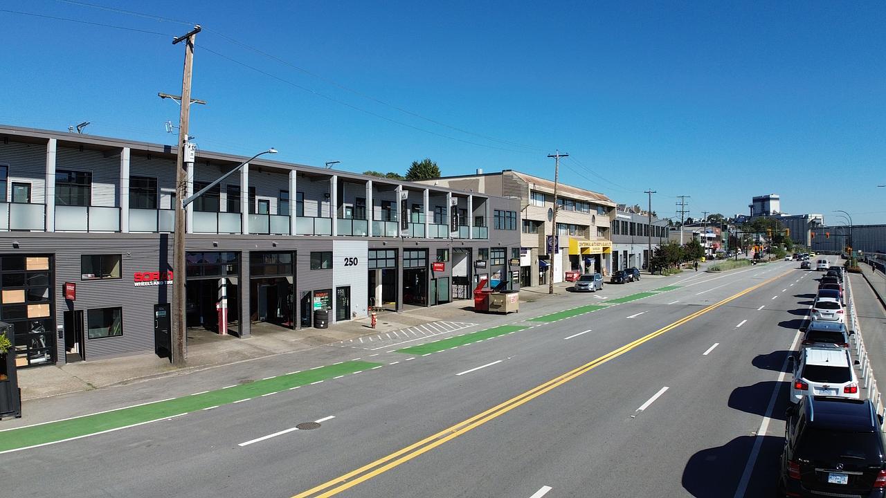 206 - 250 Esplanade East, North Vancouver, BC