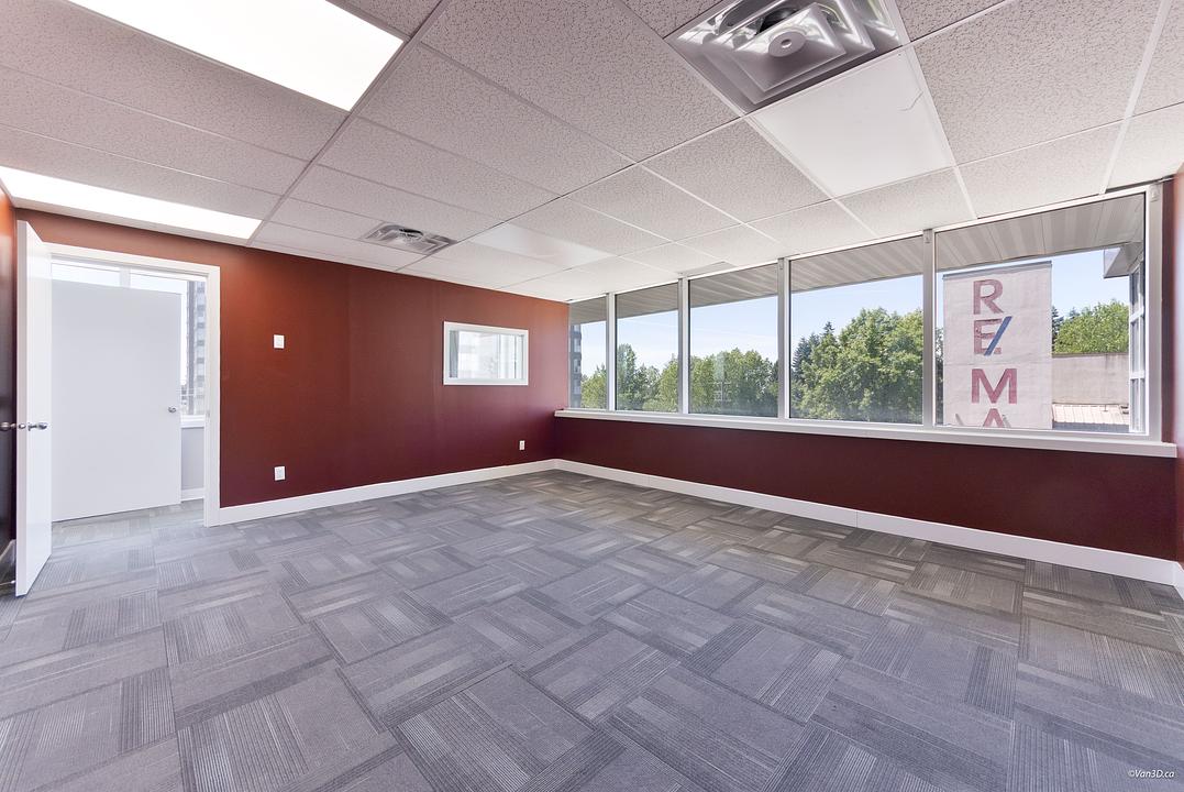 500 - 11957 80 Ave, Surrey, BC