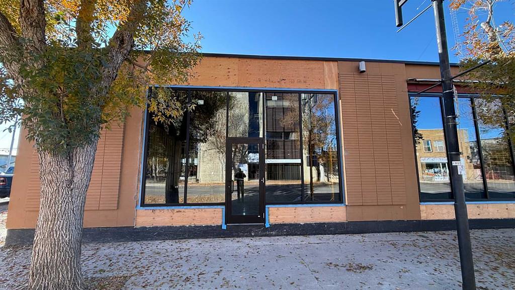 95 3 Avenue East, Drumheller, AB