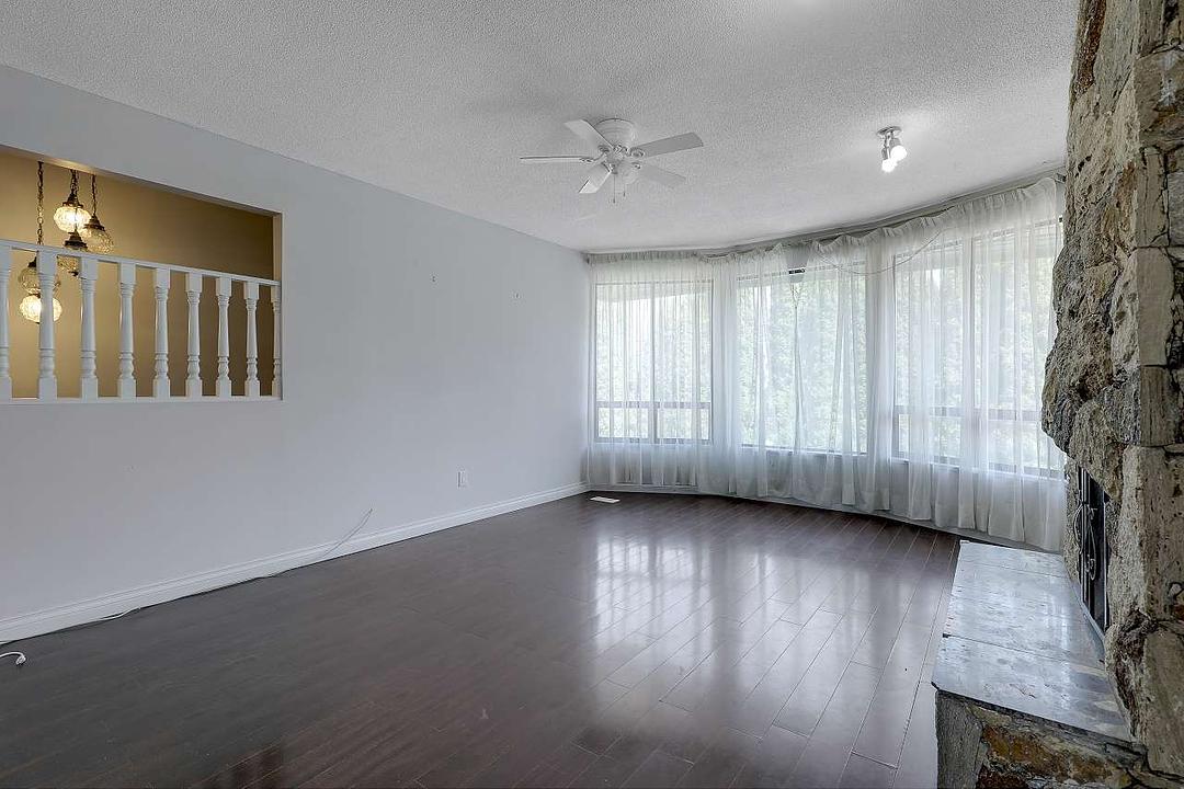 9509 152 Street, Surrey, BC