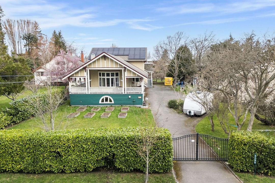 2130 Central Avenue, Victoria, BC