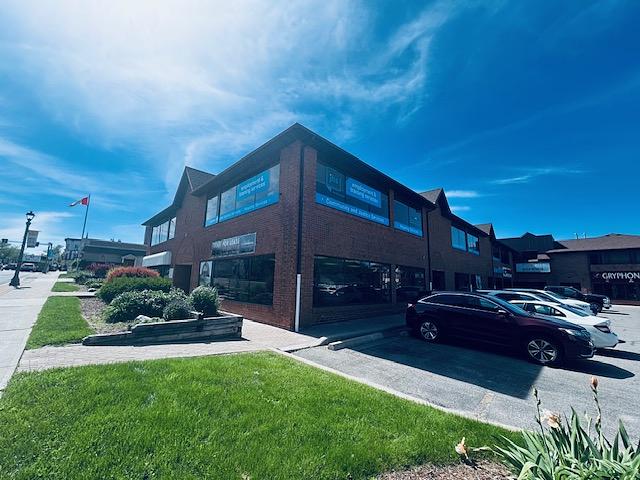 102B - 114 Dundas St E, Whitby, ON