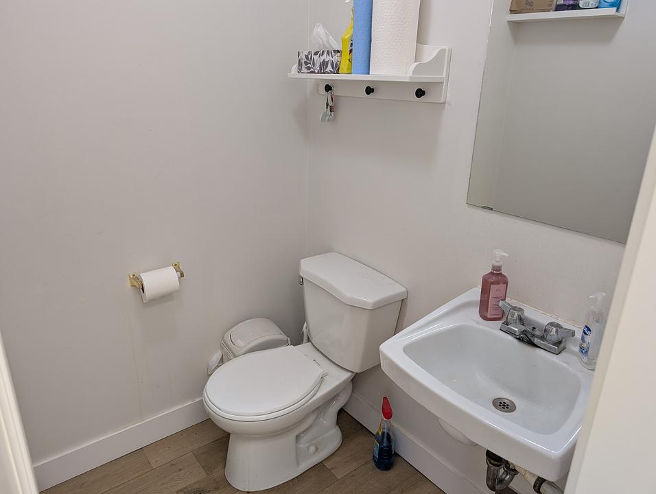 263 - 13986 Cambie Rd, Richmond, BC
