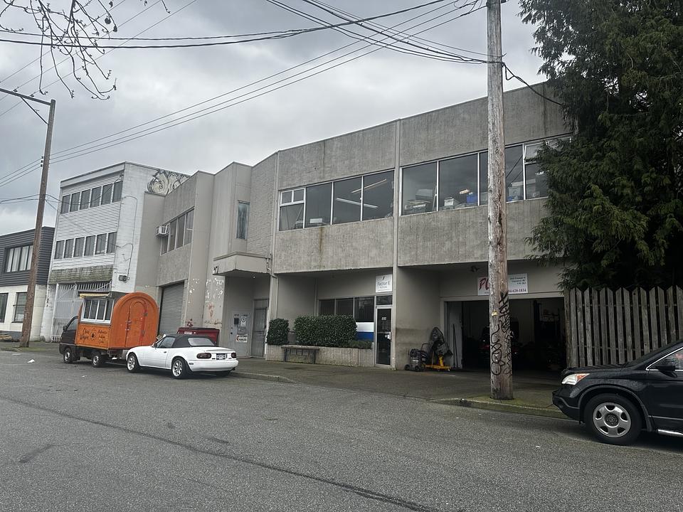 1834 Triumph Street, Vancouver, BC